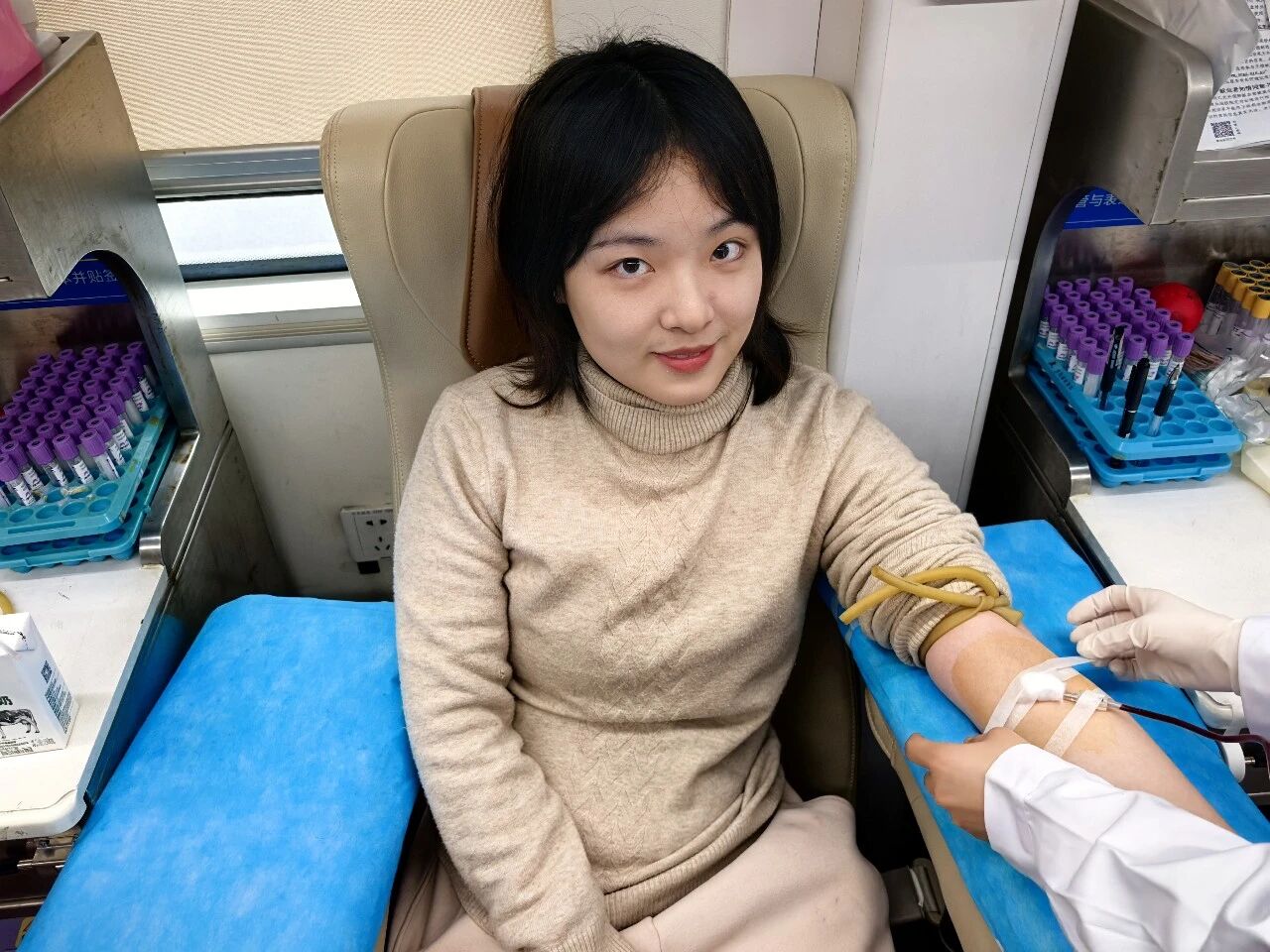 微信图片_2025-12-22_152050_529.jpg/