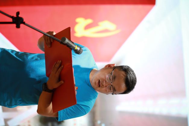 不忘来时的路.jpg